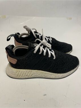 Adidas Shoes Women size 7 NMD R2 Athletic Low Sneakers B96387 Pink Black Fabric